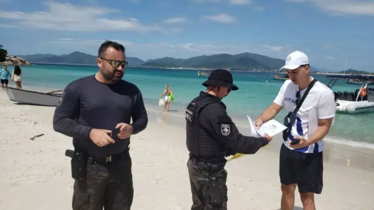 Florianópolis lança sistema para multar barcos ilegais no 'Caribe de Floripa'/Divulgação/PMF