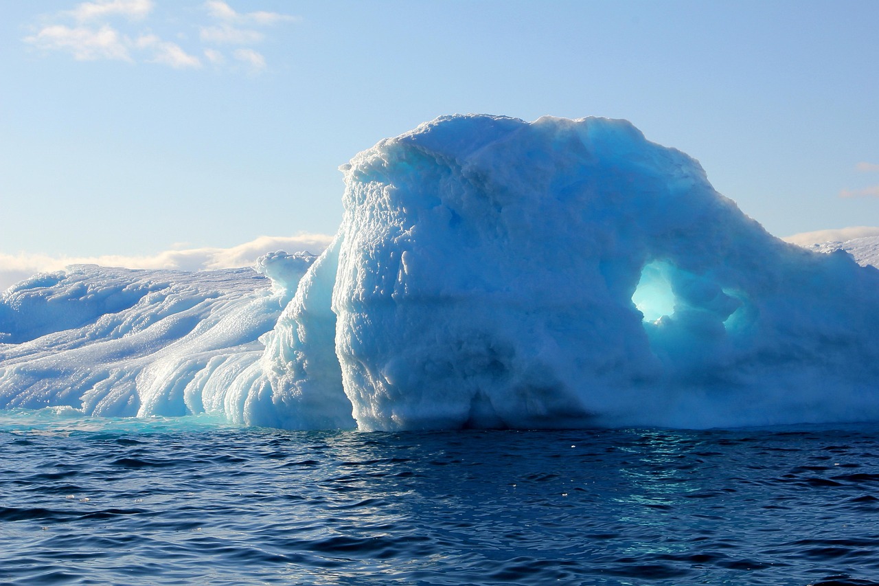Quando tectônica e clima se encontram: a Groenlândia se torna um laboratório vivo das mudanças geológicas e climáticas do planeta/Pixabay