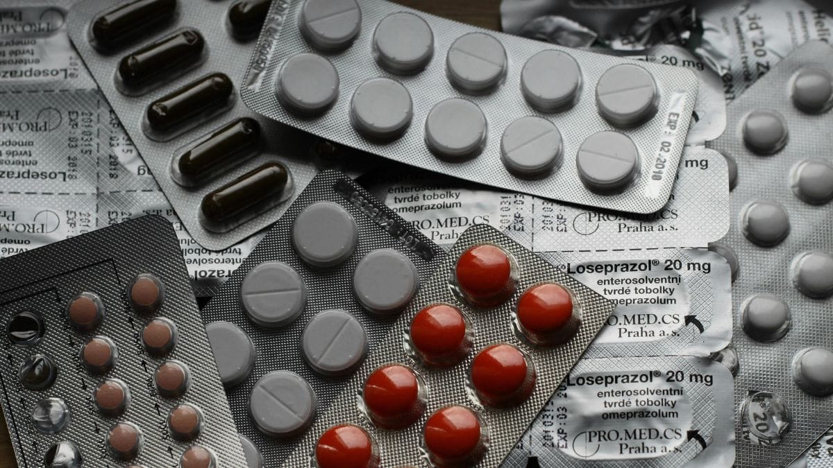 O uso da Losartana sem acompanhamento pode mascarar problemas graves, como apneia do sono ou doenças renais, mantendo a causa real da hipertensão sem tratamento/Pexels