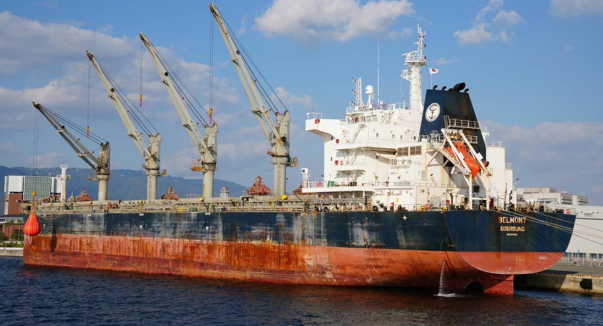Pouca gente percebe, mas o casco vermelho dos navios guarda uma história antiga e cheia de curiosidades /Pexels