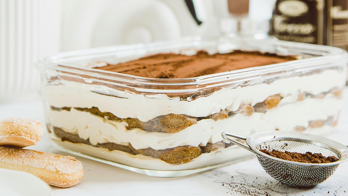 A sobremesa é conhecida pela montagem simples, sem necessidade de forno, o que facilita o preparo em dias quentes/Pexels