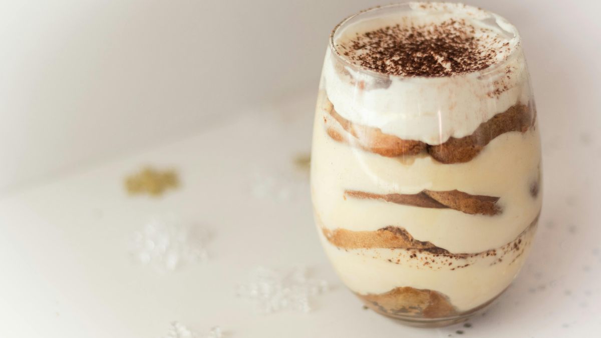 Biscoito maisena ou champagne são os mais usados na base do pavê por absorverem bem o creme sem desmanchar/Pexels