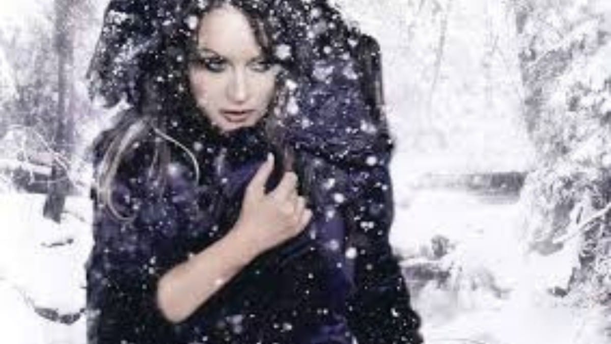 Consagração definitiva: com arranjos etéreos e clima de inverno, Sarah Brightman transformou a balada pop em um hino essencial em muitas ceias modernas / Divulgação