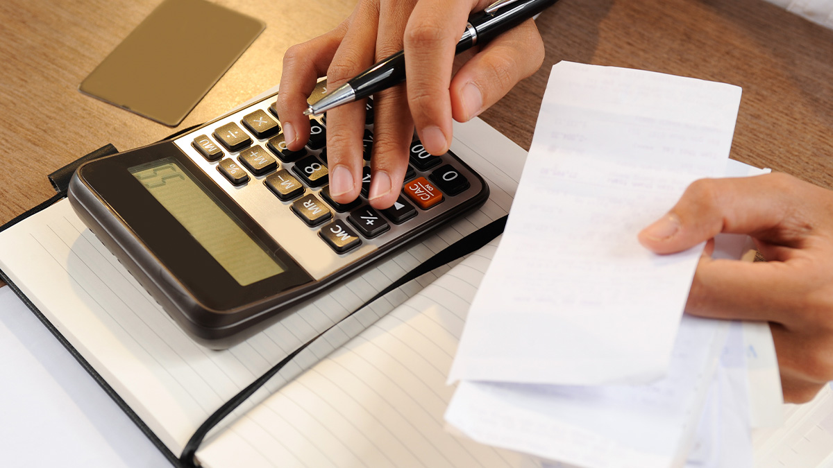 A reforma tributária começa a sair do papel já em 2026 e traz uma série de novas obrigações para empresas e pessoas físicas em todo o país.