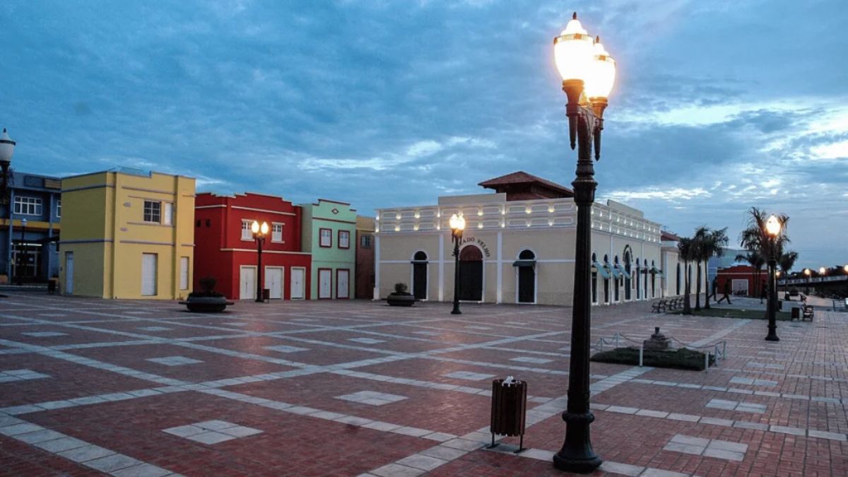 Muito além da floresta: geoglifos, palácios e uma culinária inigualável. Rio Branco é o destino que você precisa visitar/Wikipédia