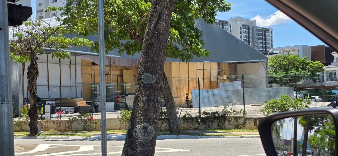 Estrutura do 'Laboratório' do BBB 26 avança no estacionamento do ParkShopping e movimenta São Caetano do Sul /Giovanna Camiotto