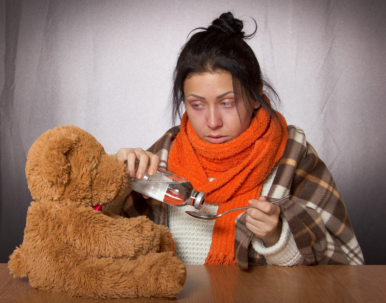 Calor, água contaminada e alimentos mal conservados aumentam o risco de infecção/Pixabay