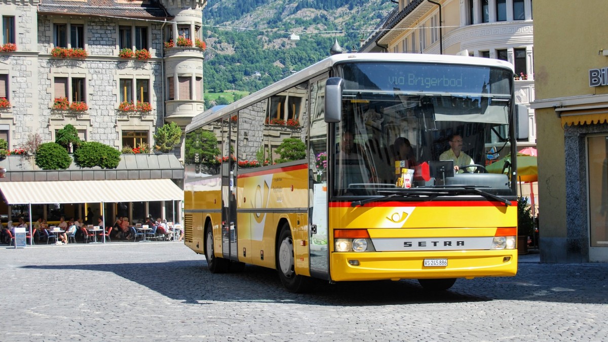 Tecnologias limpas em ônibus ajudam a melhorar a qualidade do ar em corredores urbanos movimentados / Pixabay