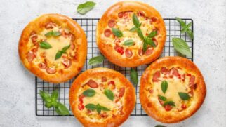Com poucos carboidratos e ingredientes acessíveis, a receita une sabor e nutrição em uma só mordida