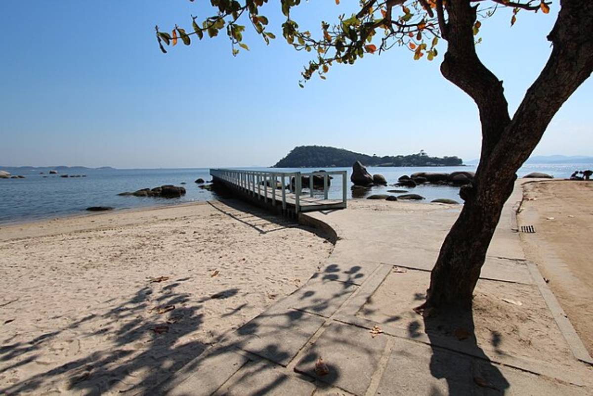 Ilha de Paquetá não tem carros e é a terra do novo reforço milionário do Flamengo