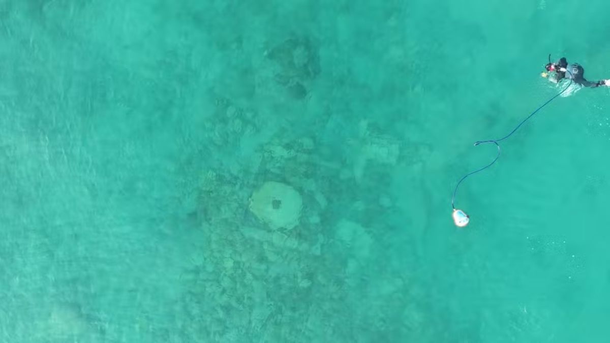 Robôs subaquáticos mapearam cerca de 20 mil m² do fundo do lago Issyk-Kul, revelando estruturas preservadas da antiga cidade medieval de Toru-Aygy/ Instituto de Arqueologia da Academia Russa de Ciências