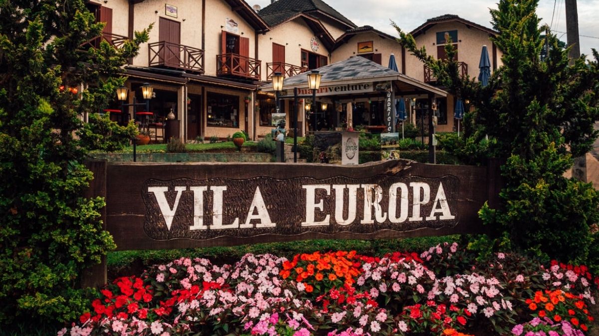 Eleita pelo Booking como o destino mais acolhedor do país, Monte Verde conquista turistas pela hospitalidade mineira. /viajando na janela