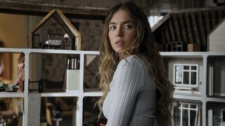 Sydney Sweeney em cena de 'A Empregada'
