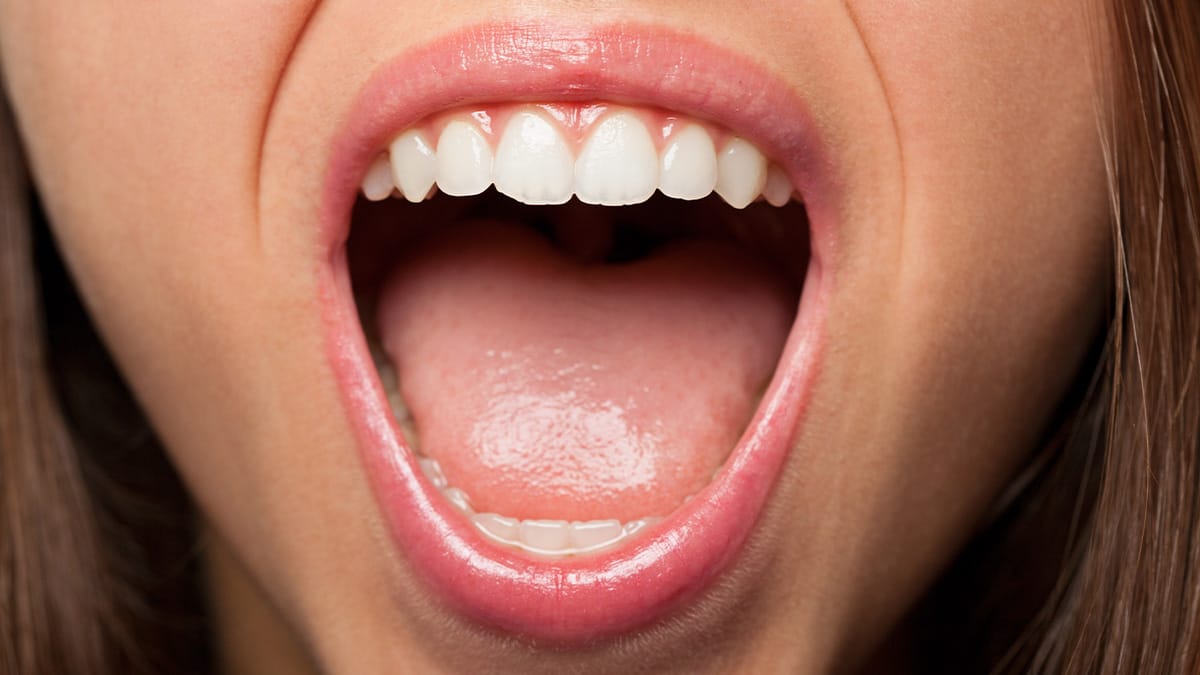 Problemas na gengiva podem levar à perda de dentes se o diabetes não estiver controlado. - Freepik
