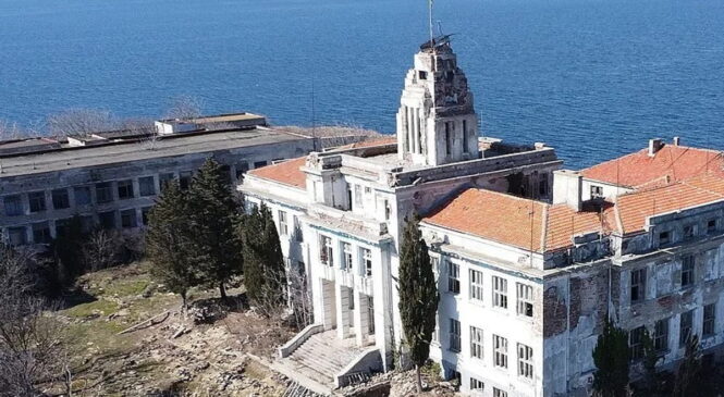 Após mais de uma década de impasses, o governo búlgaro finalmente deu sinal verde para a revitalização total da ilha, que promete ser o 'centro da civilização do Mar Negro'