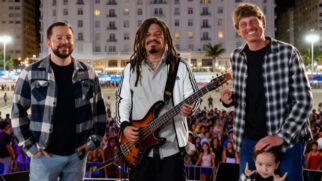 A Banda Zero13 e Vinte1 inspira-se no rock dos anos 90 e 2000