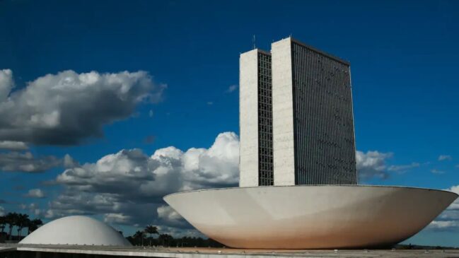 As provas objetiva e discursiva estão previstas para o dia 8 de março e serão aplicadas em todas as capitais brasileiras