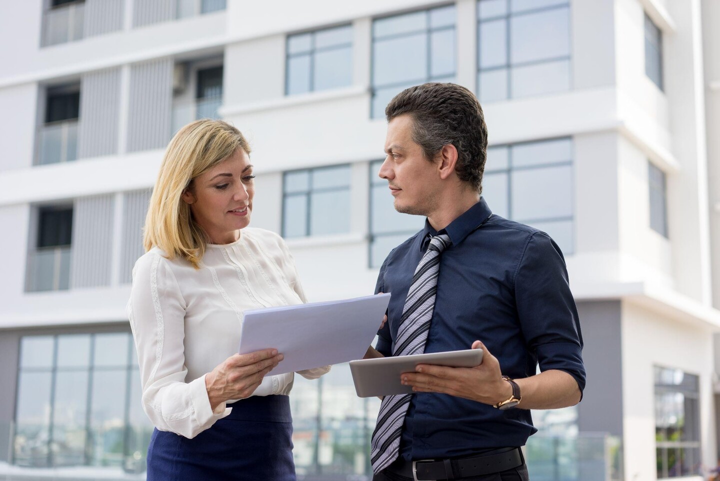 O síndico é o responsável por representar os interesses do condomínio e garantir o bom funcionamento do edifício