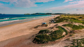 Além das praias, Cabo Frio abriga um dos conjuntos históricos mais relevantes do litoral fluminense