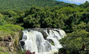 A fama da cidade nasceu no século XIX com suas fontes sulfurosas, as famosas 'águas milagrosas'