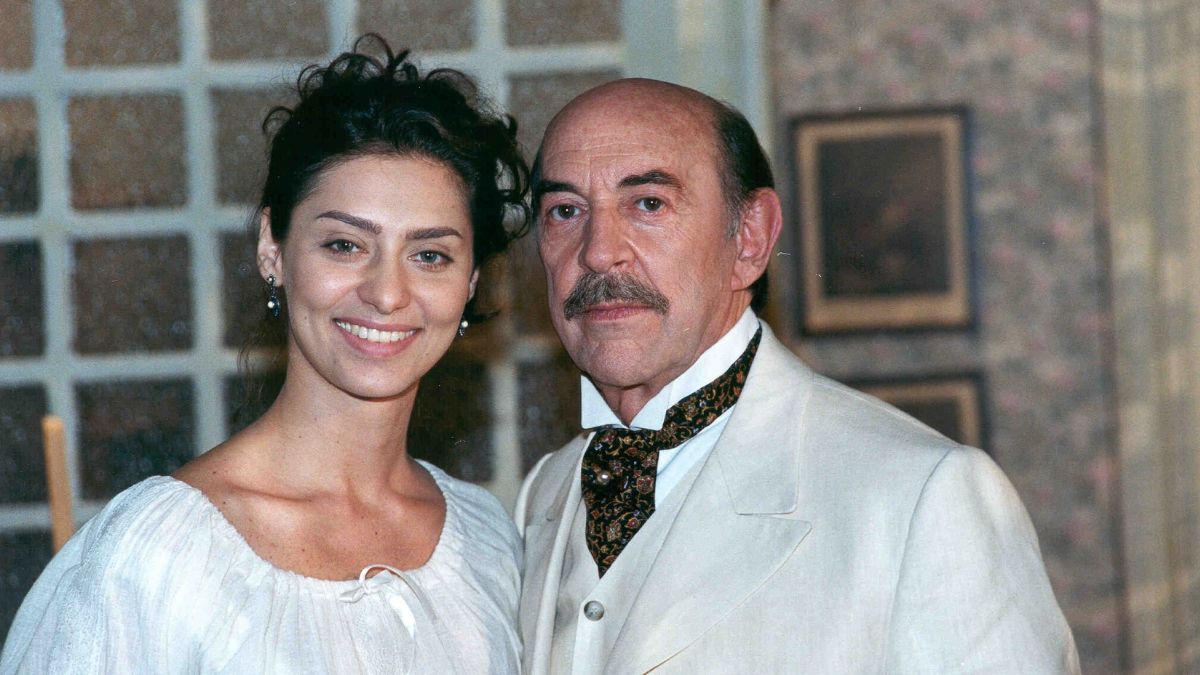 Francesco (Raul Cortez) e Paola (Maria Fernanda Cândido)