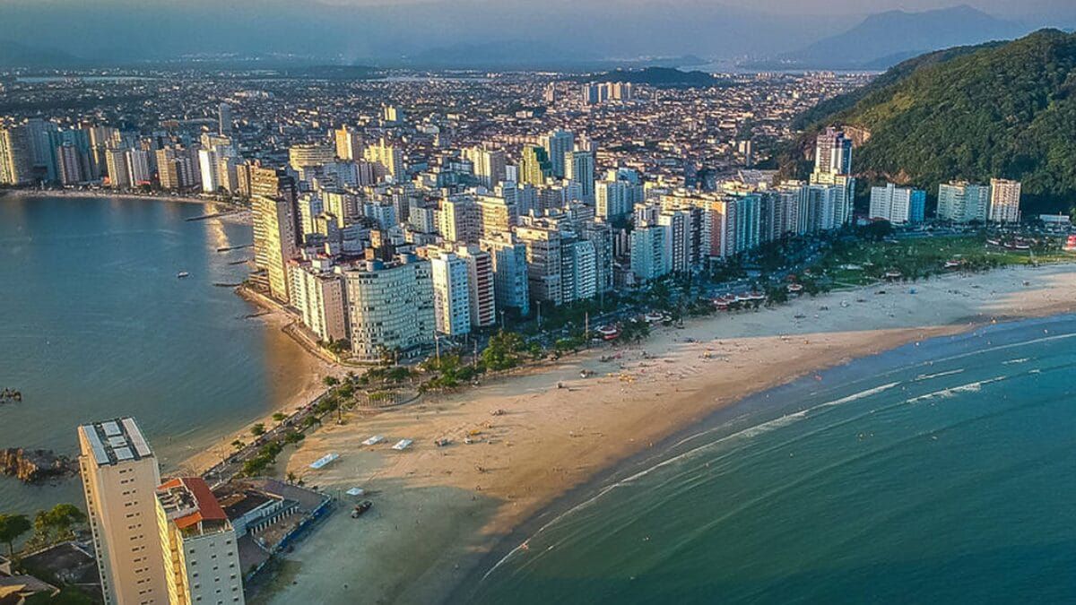 São Vicente carrega o peso e o prestígio de quase cinco séculos de existência