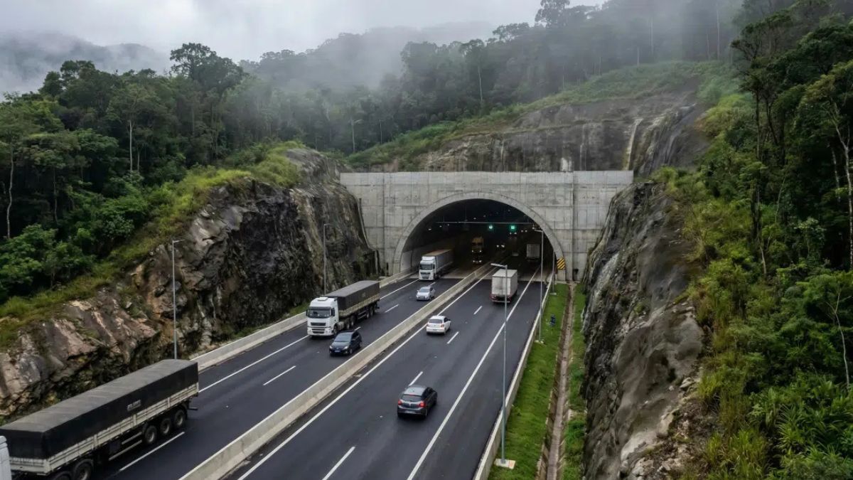 Traçado com inclinação menor favorece veículos pesados e traz mais previsibilidade para motoristas e turistas.