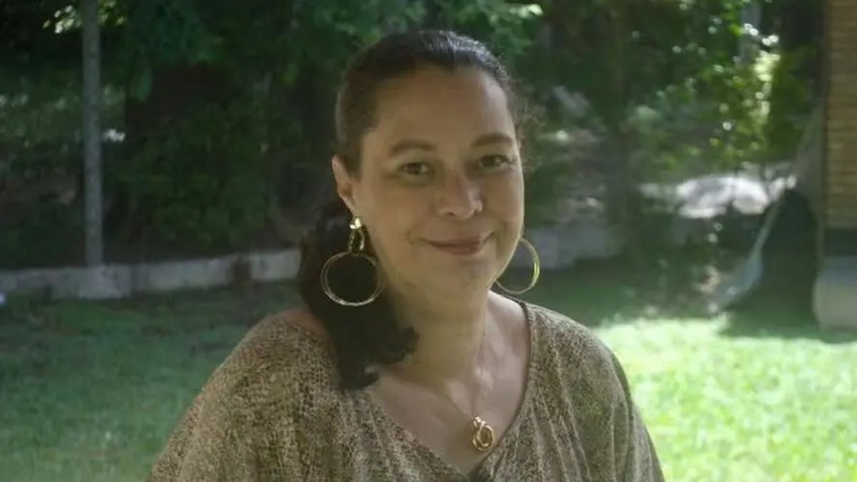 Heloísa de Carvalho, filha de Olavo de Carvalho, foi encontrada morta aos 56 anos