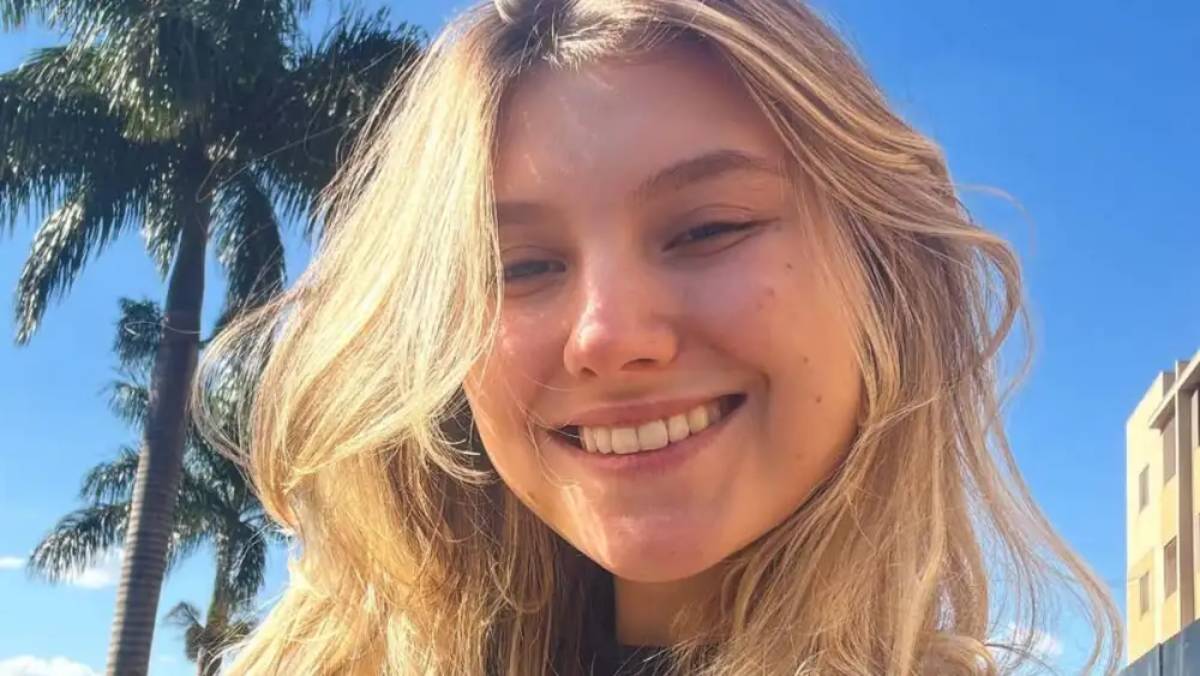 Em 2021, aos 15 anos, ela foi diagnosticada com linfoma de Hodgkin