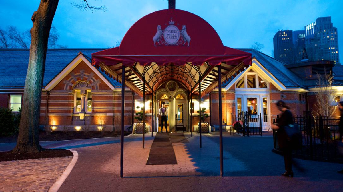 Foi justamente esse isolamento e a aura de paz que atraíram Lennon e outras celebridades