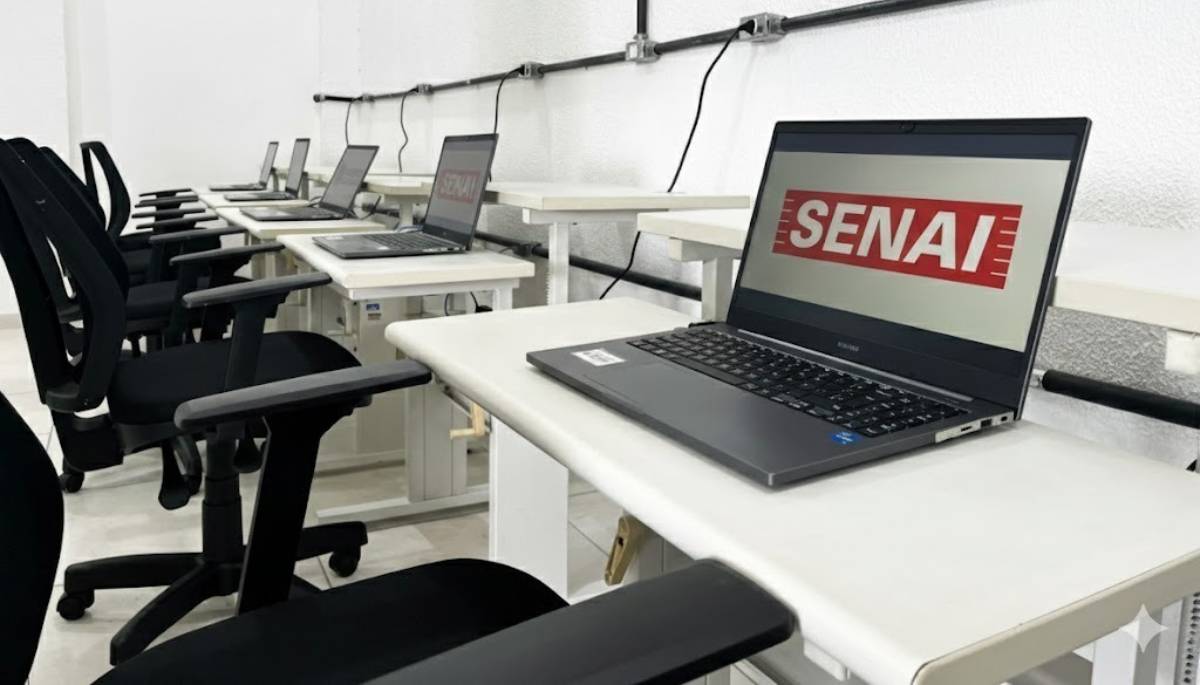 A capacitação, aberta ao público a partir de 14 anos, oferece formação completa nas principais ferramentas do Pacote Office