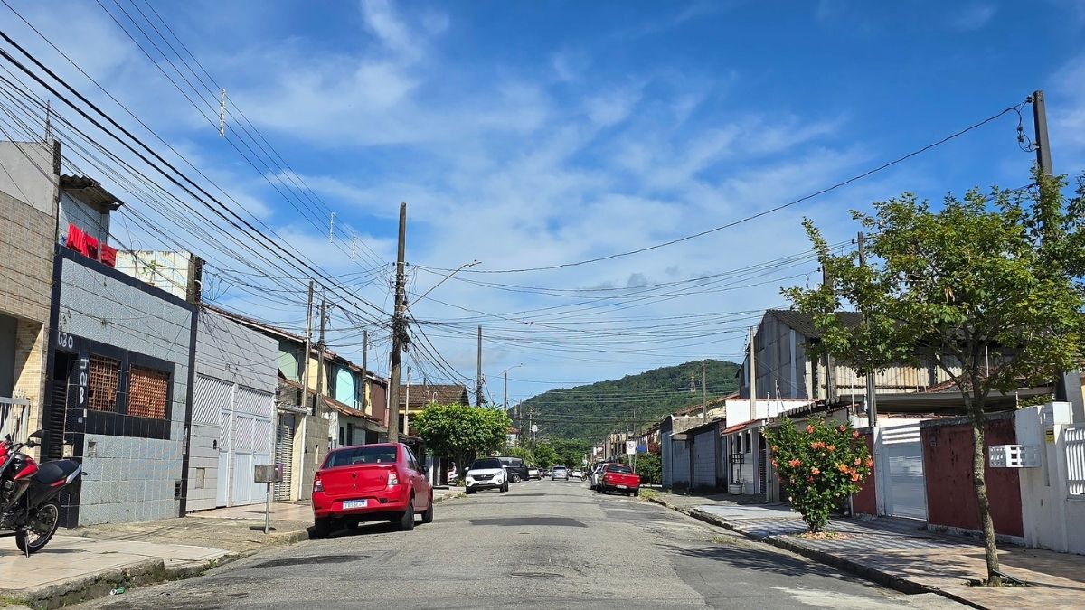 Com as escrituras, os moradores garantem o direito sobre seus imóveis, sendo reconhecidos como proprietários e assegurando o direito à sucessão do bem