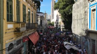 Essa rua é considerada como a mais alegre do mundo e superou outros endereços de países como Japão e EUA