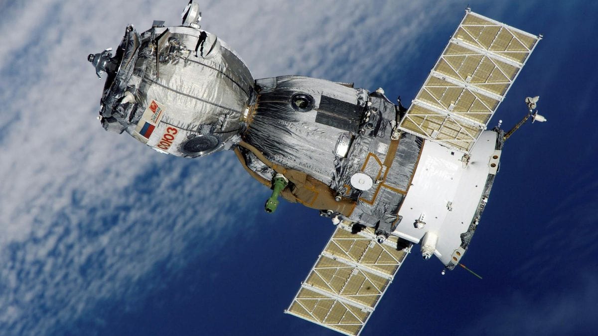 A NASA selecionou uma variante do Starship para ser o veículo de pouso lunar na missão Artemis III. Isso significa que ele será o responsável por levar a primeira mulher e a próxima pessoa negra à superfície da Lua, marcando o retorno dos humanos ao solo lunar após mais de 50 anos/Pexels