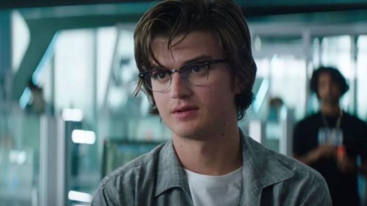 Joe Keery virá ao Brasil em março deste ano como uma das atrações do Lollapalooza Brasil (20th Century Studios/Divulgação)