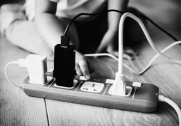 Aprenda a usar extensões elétricas sem comprometer a segurança