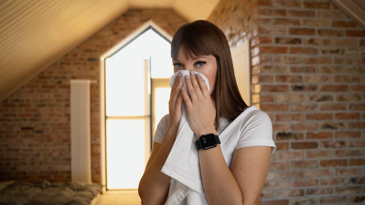 Entenda por que produtos de limpeza e aromatizadores podem ser os grandes vilões da sua respiração noturna