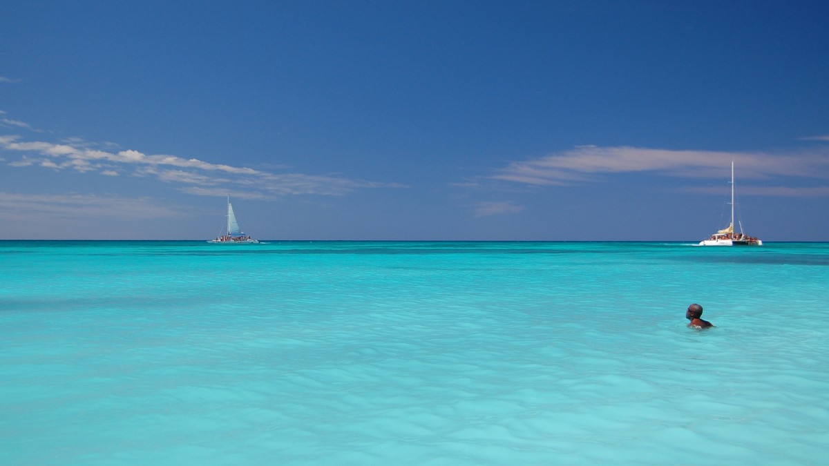 República Dominicana oferece praias incríveis e viagem econômica / Pixabay