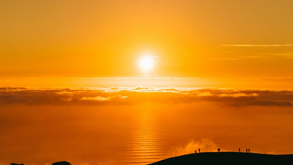 A NOAA classifica as tempestades solares em diferentes níveis de intensidade, que variam de impactos leves a eventos extremos com potencial de causar danos significativos. Unsplash/John Tower