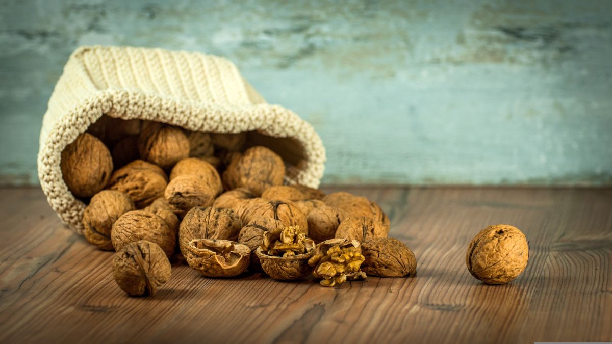 As nozes são ricas em gorduras boas que ajudam a reduzir o colesterol LDL / Pixabay