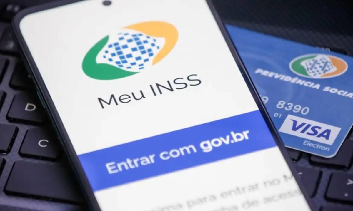 Em suma, todo cidadão brasileiro, independentemente da idade ou da situação, pode solicitar o documento
