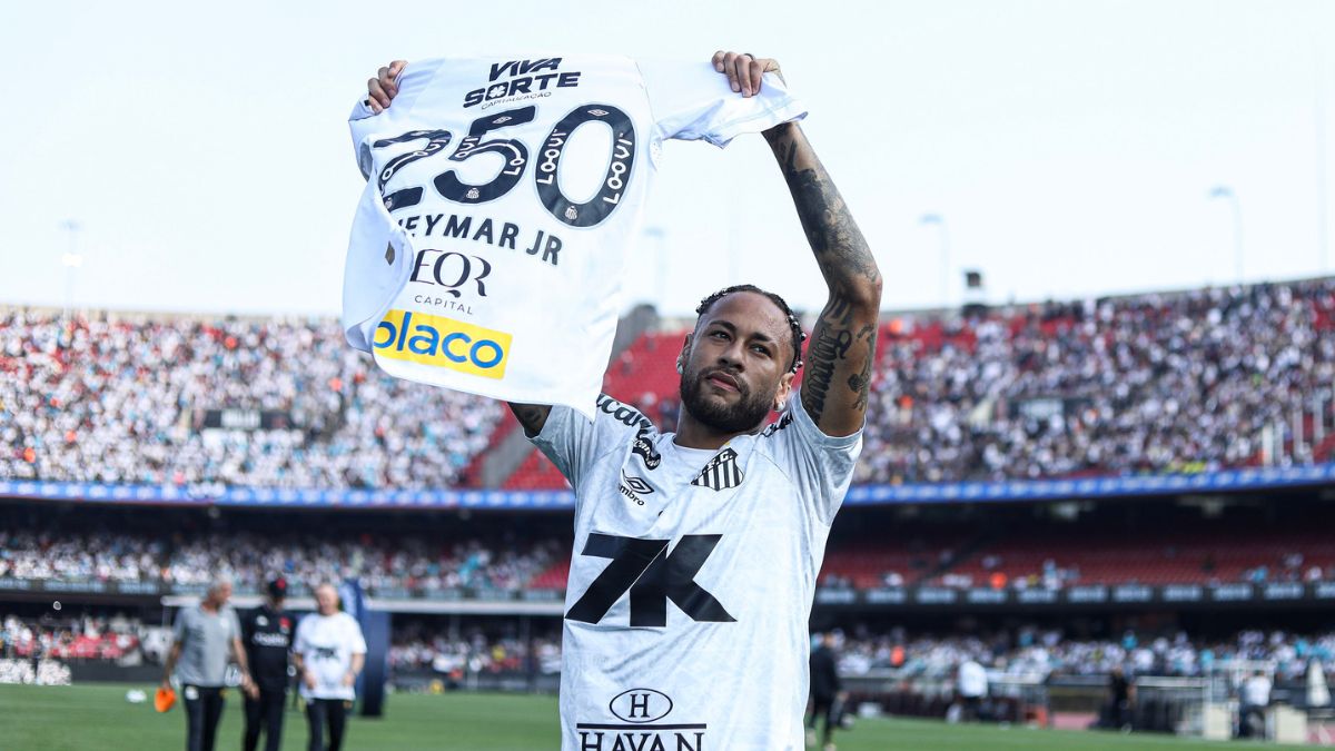 Para Vampeta, Neymar não chegará em sua melhor forma até a data da convocação para a Copa do Mundo / Fotos: Divulgação/Santos FC