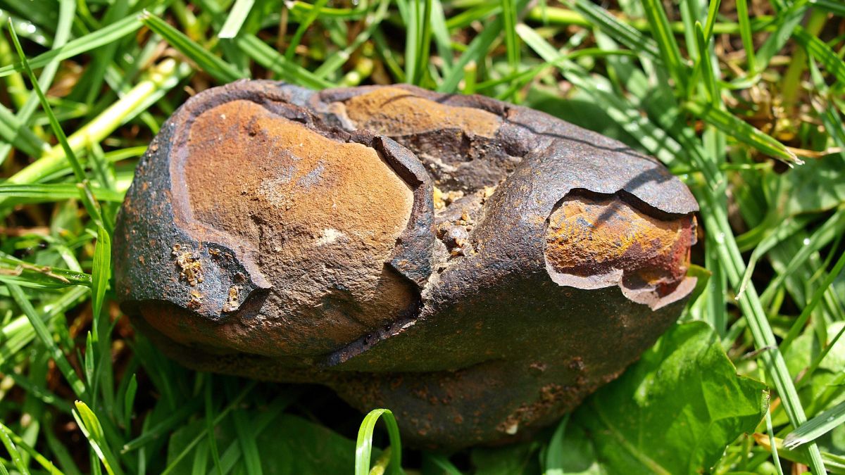 Alguns meteoritos contêm metais raros e compostos pouco comuns no planeta / Pixabay