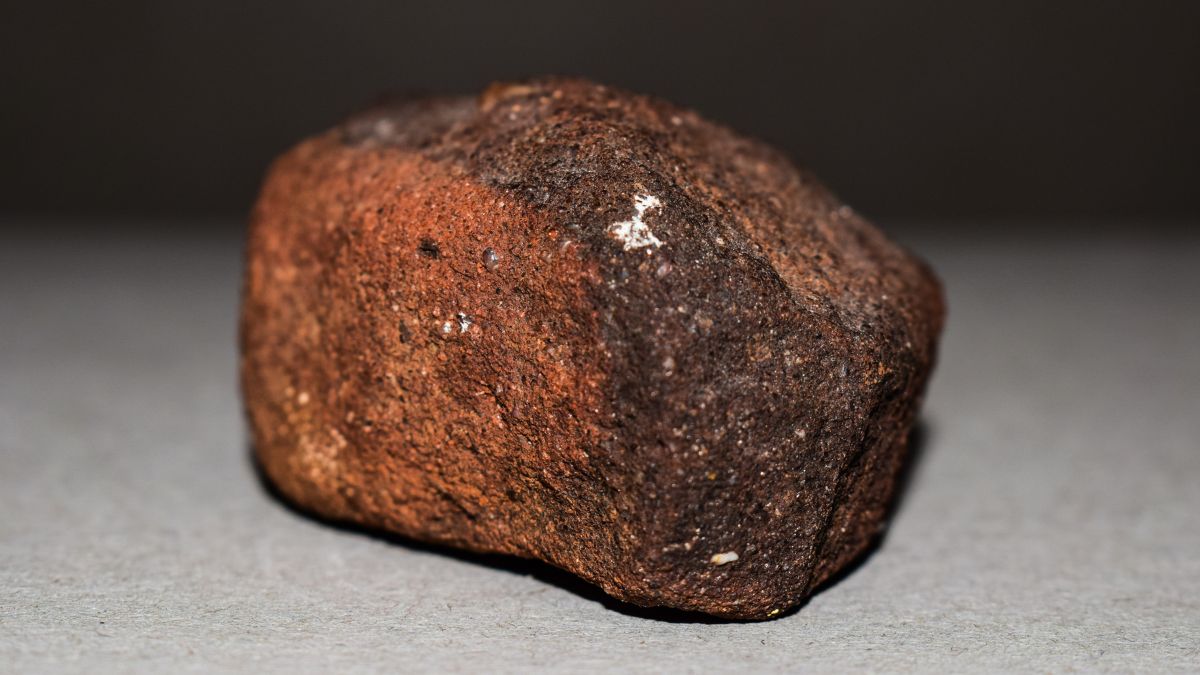 Colecionadores e museus disputam meteoritos devido à raridade e importância científica / Pixabay