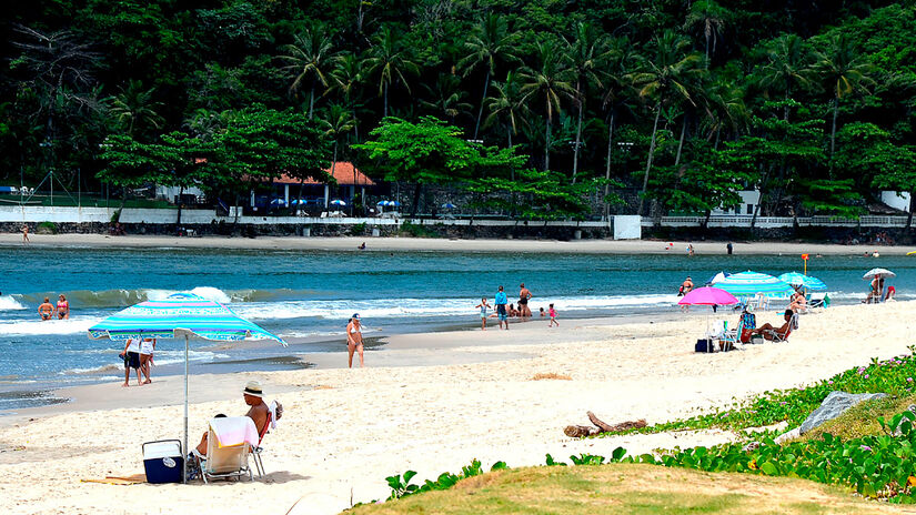 A apenas 111 quilômetros da capital paulista, Itanhaém é muito mais do que um destino de belas praias.