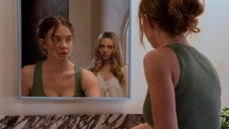 Sydney Sweeney e Amanda Seyfried em cena de 'A Empregada'