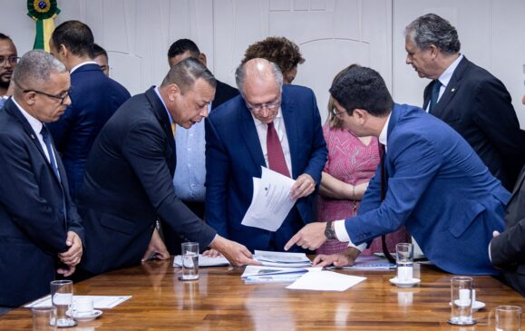 Anúncio ocorreu durante audiência com o prefeito de Cubatão, César Nascimento