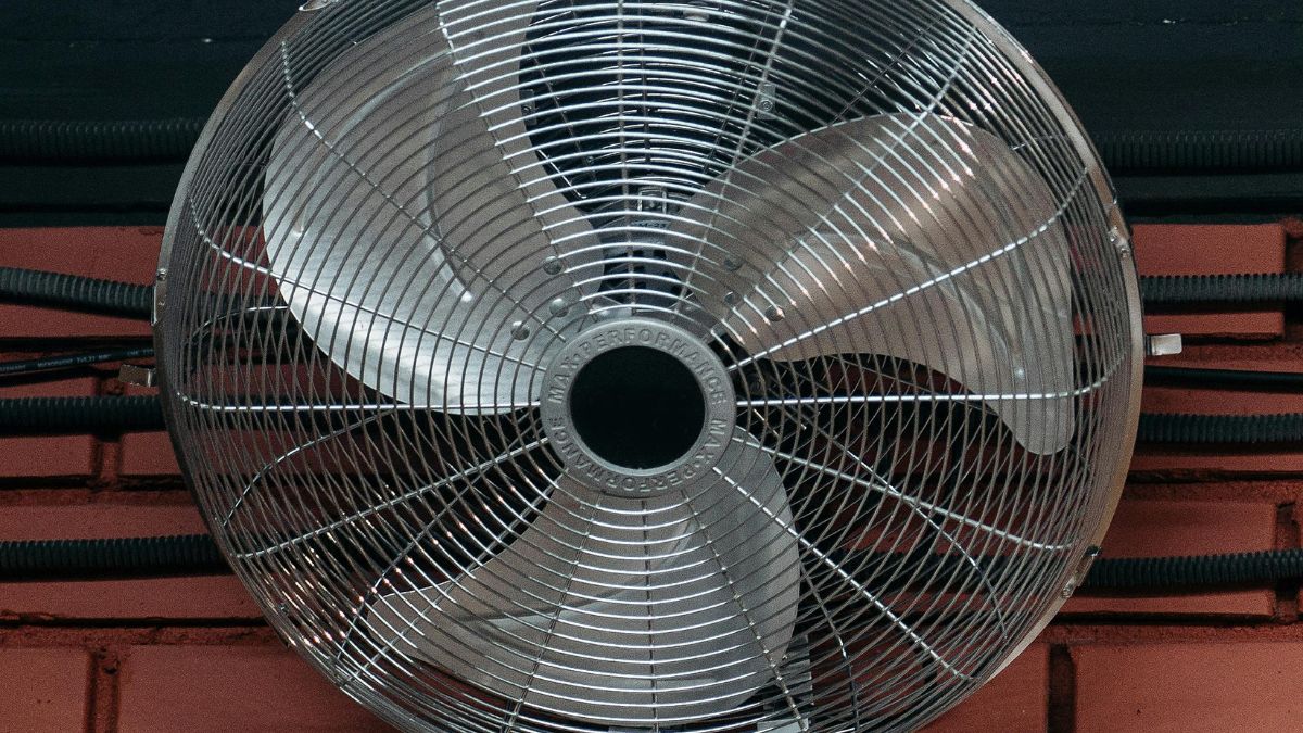 Ondas de calor impulsionam vendas de ar-condicionado e ventiladores em todo o país/Pexels
