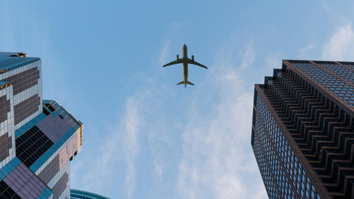 Na véspera de sua viagem em maio de 2023, Harris recebeu um e-mail da easyJet informando que ele estava proibido de embarcar em qualquer voo da empresa até 2031