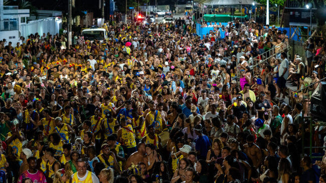 A medida foi tomada estrategicamente para preservar a integridade das fantasias e alegorias das agremiações